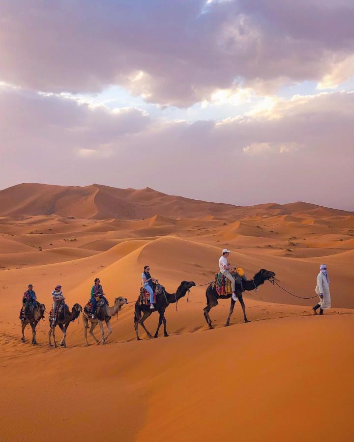 Hotel Merzouga Traditional Tents Zewnętrze zdjęcie