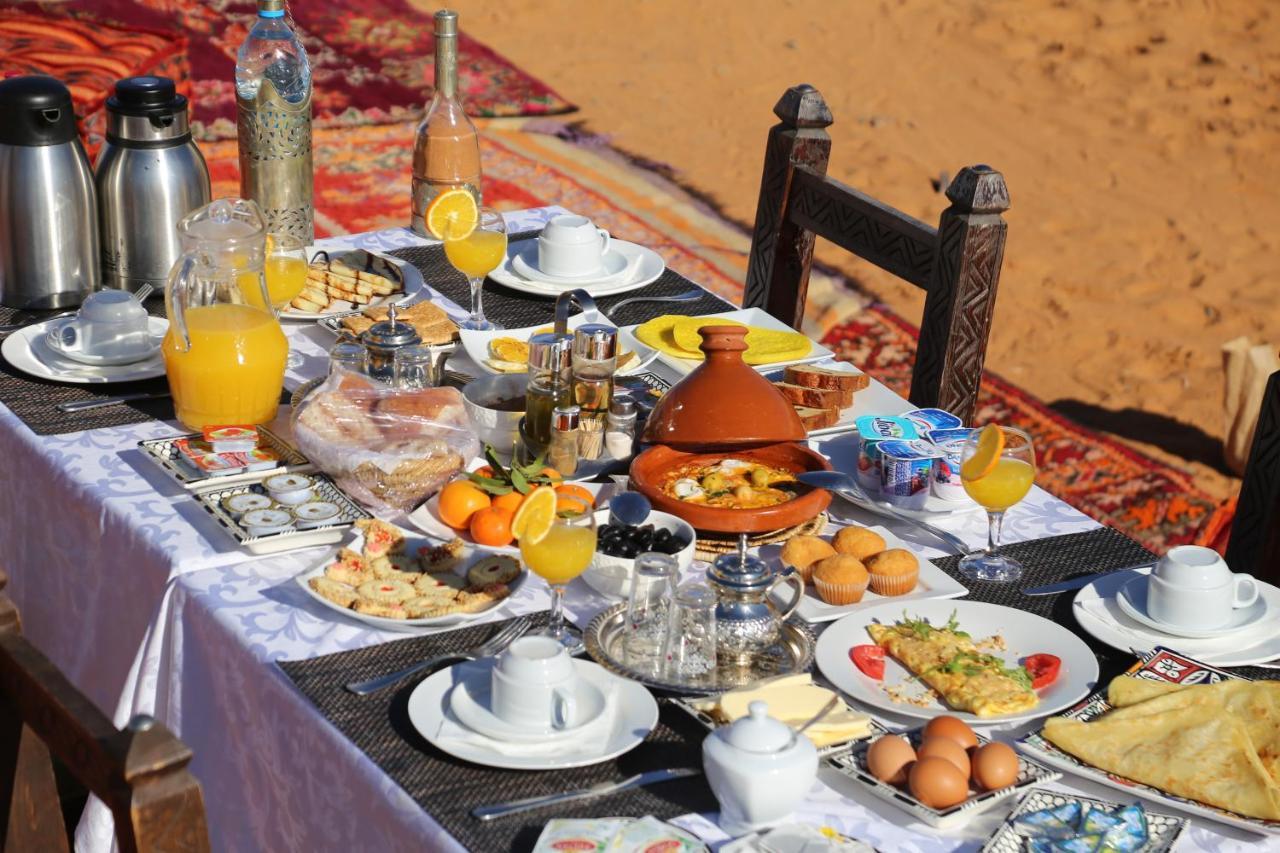 Hotel Merzouga Traditional Tents Zewnętrze zdjęcie